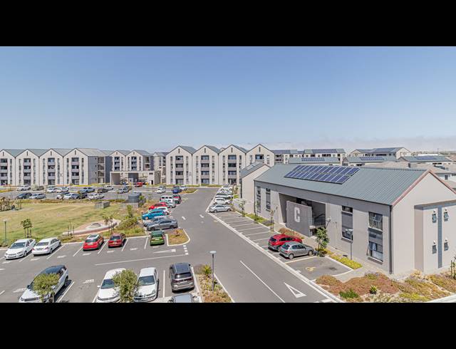 2 BEDROOM APARTMENT TO LET IN PARKLANDS NORTH